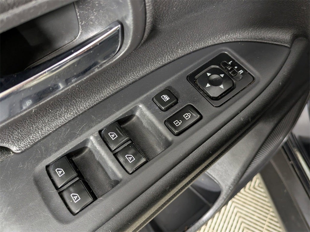 2019 Mitsubishi Outlander ES