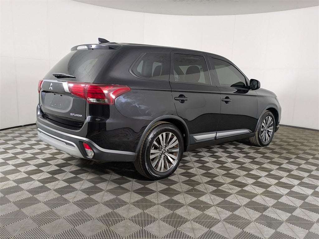 2019 Mitsubishi Outlander ES
