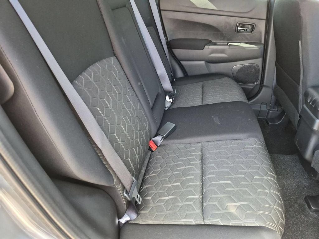 2027 Mitsubishi Outlander Sport 2.0 S