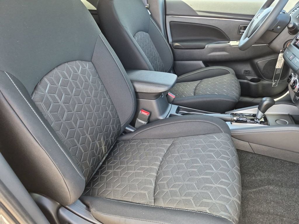 2027 Mitsubishi Outlander Sport 2.0 S