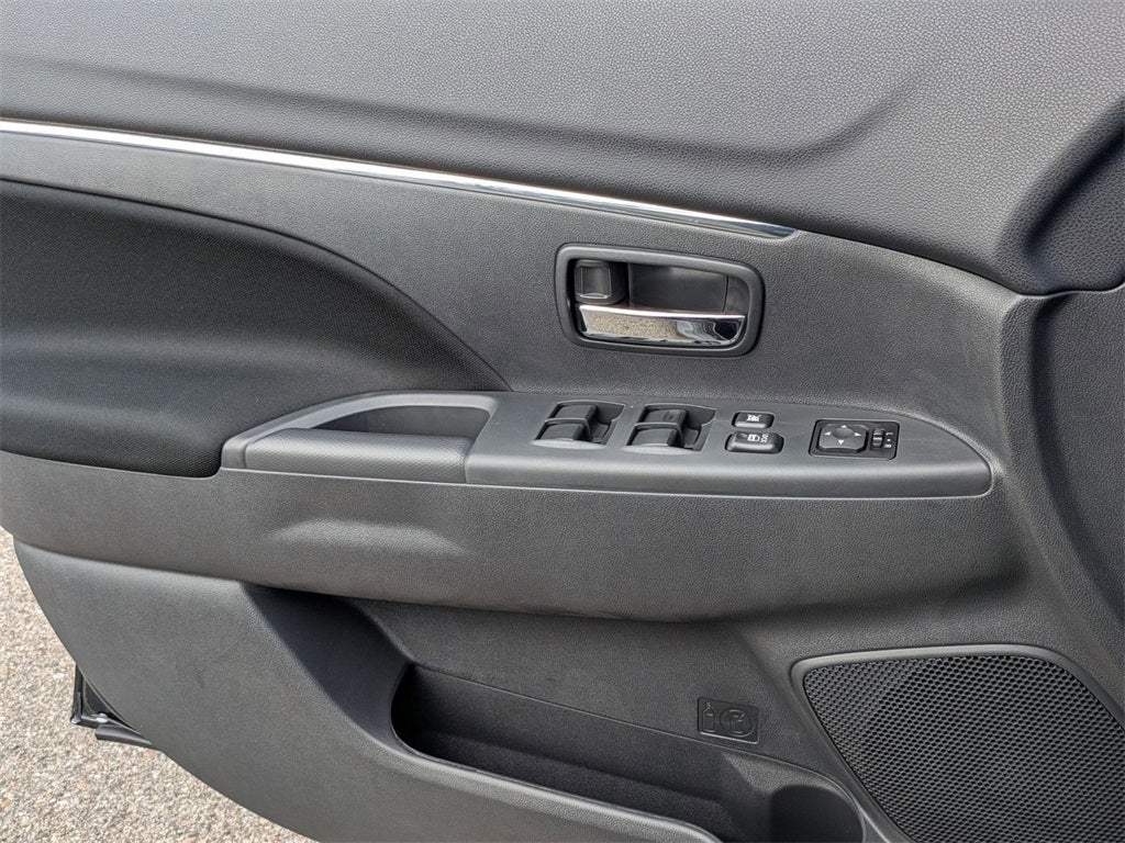 2025 Mitsubishi Outlander Sport 2.0 ES