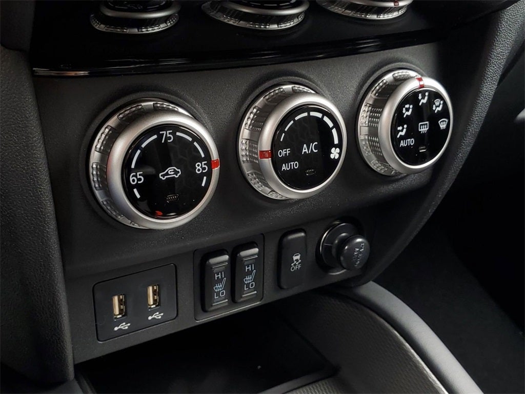 2025 Mitsubishi Outlander Sport 2.0 LE