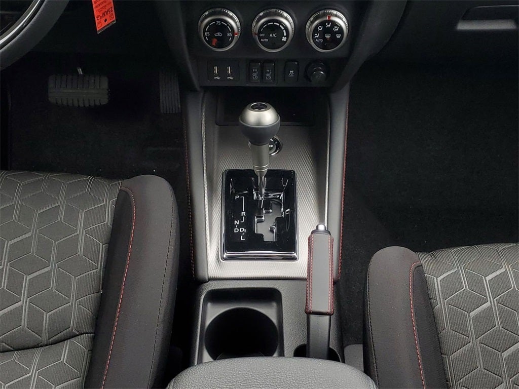 2025 Mitsubishi Outlander Sport 2.0 LE