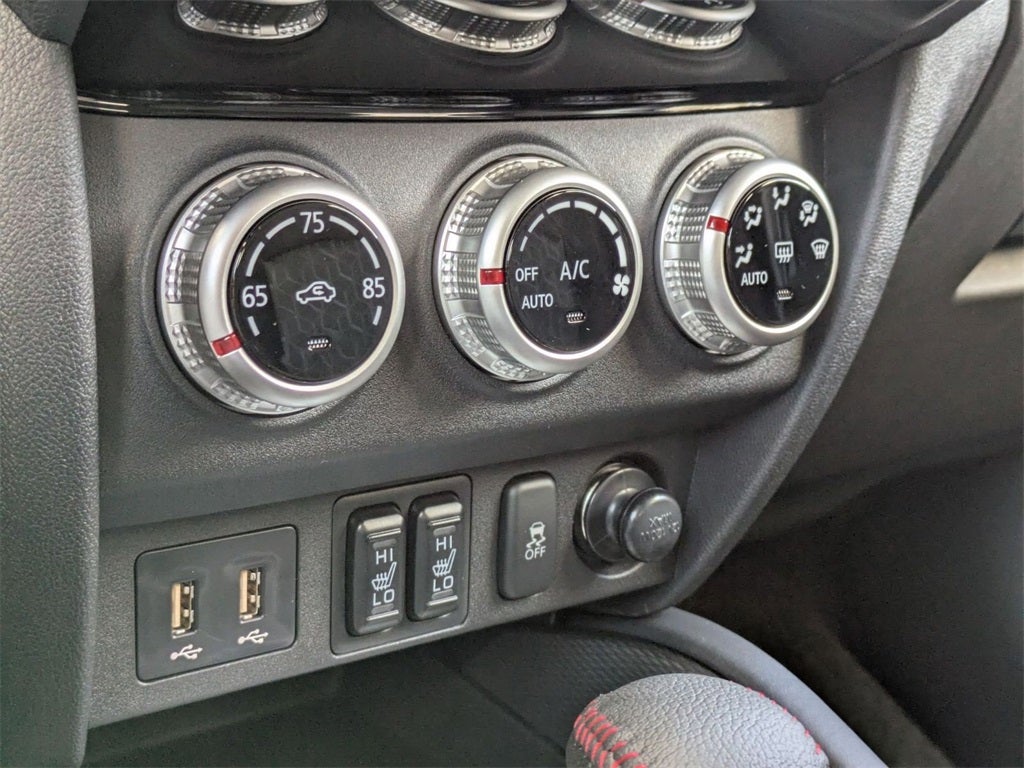 2025 Mitsubishi Outlander Sport 2.0 LE