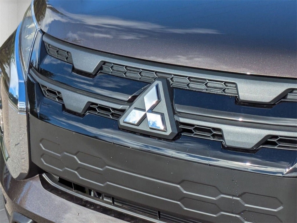 2025 Mitsubishi Outlander Sport 2.0 LE