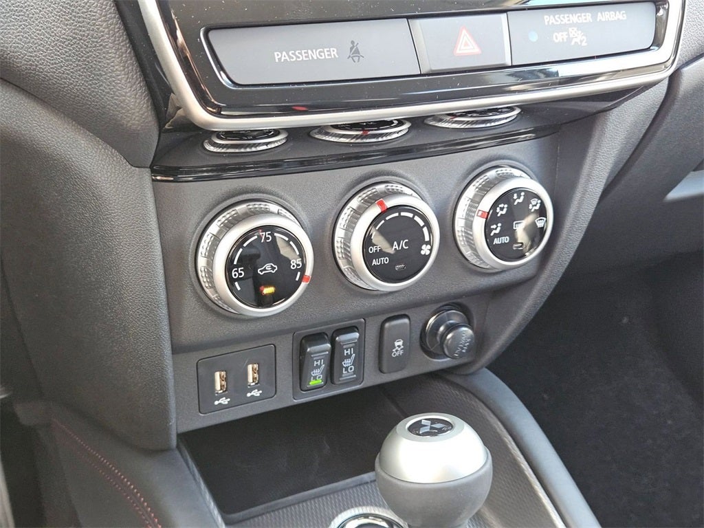 2025 Mitsubishi Outlander Sport 2.0 SE