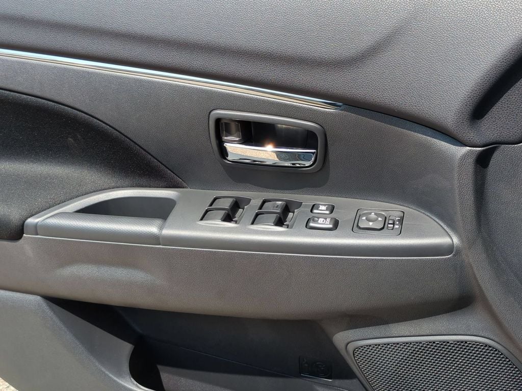 2026 Mitsubishi Outlander Sport 2.0 LE
