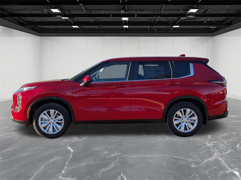 2025 Mitsubishi Outlander ES