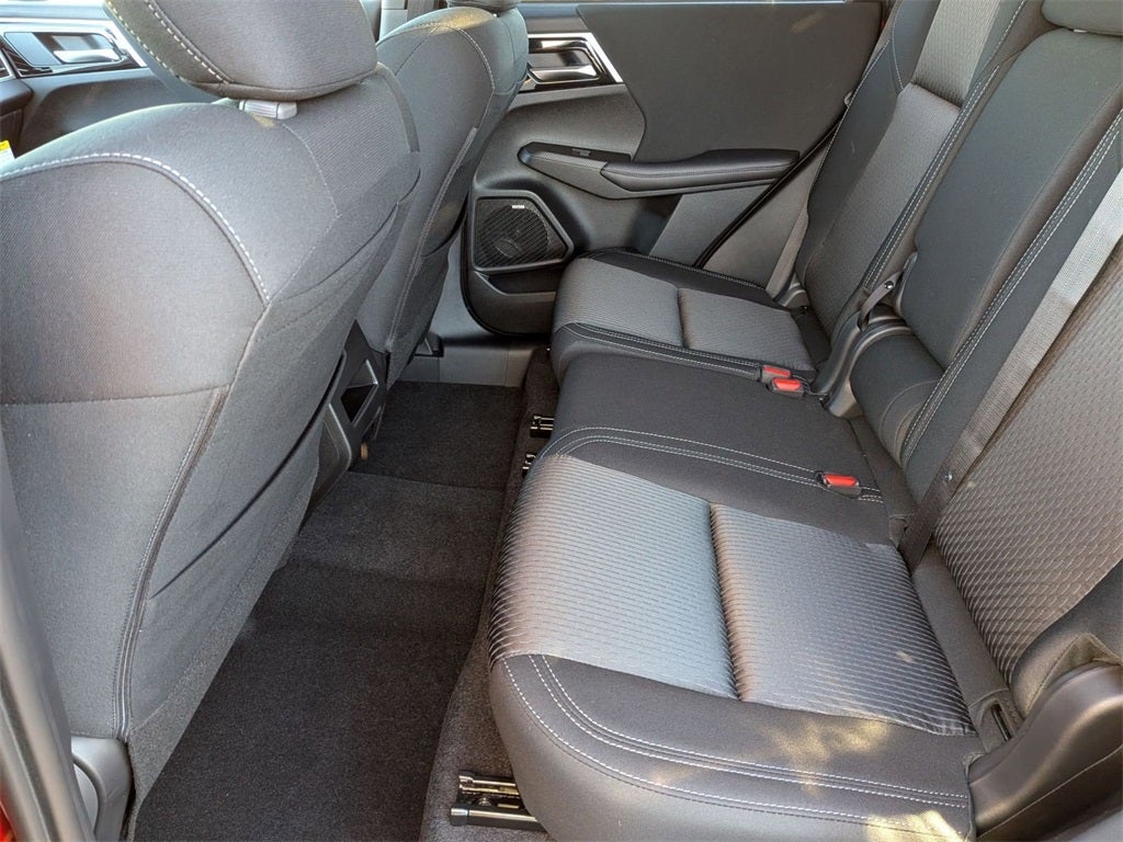 2025 Mitsubishi Outlander ES