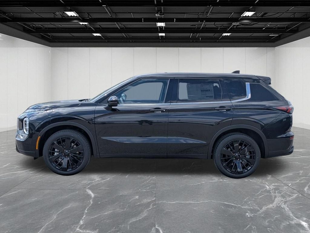 2026 Mitsubishi Outlander LE