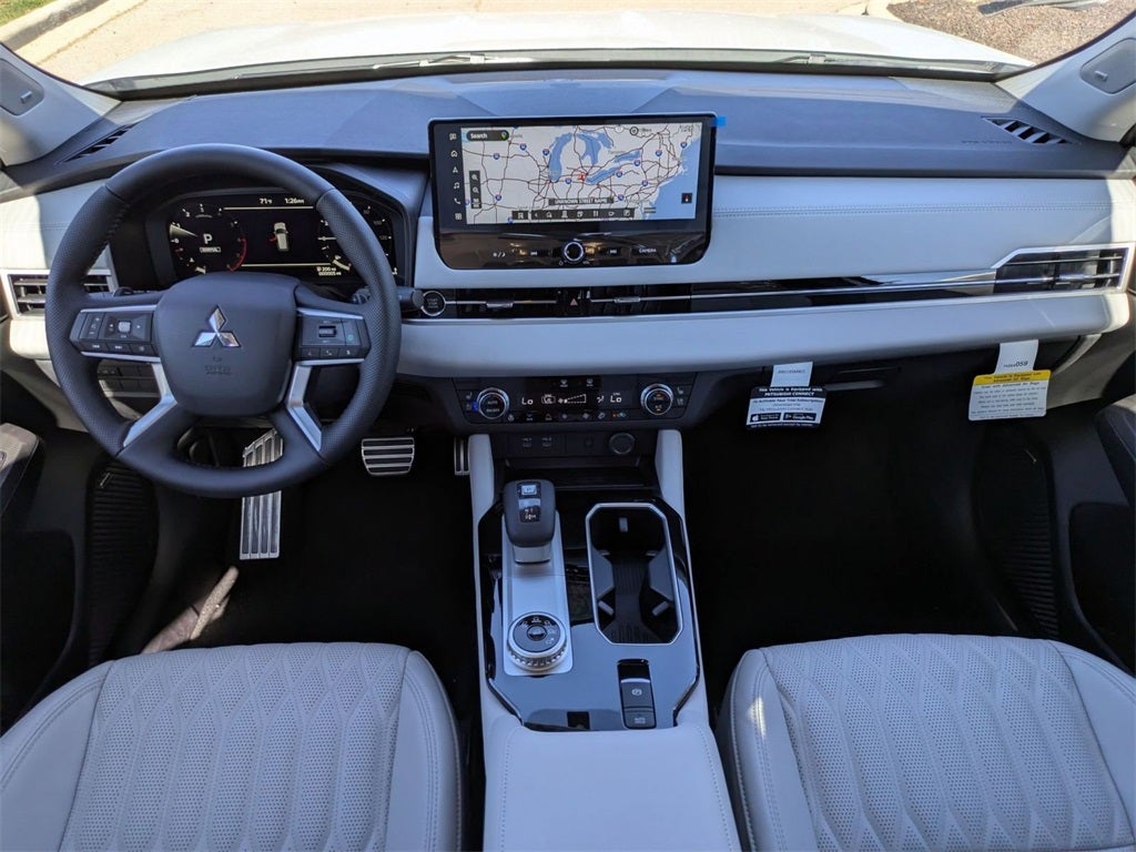 2025 Mitsubishi Outlander SEL