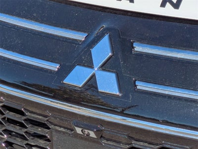 2025 Mitsubishi Outlander SEL