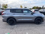 2023 Mitsubishi Outlander SE Black Edition