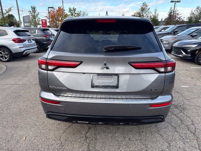 2023 Mitsubishi Outlander SE Black Edition