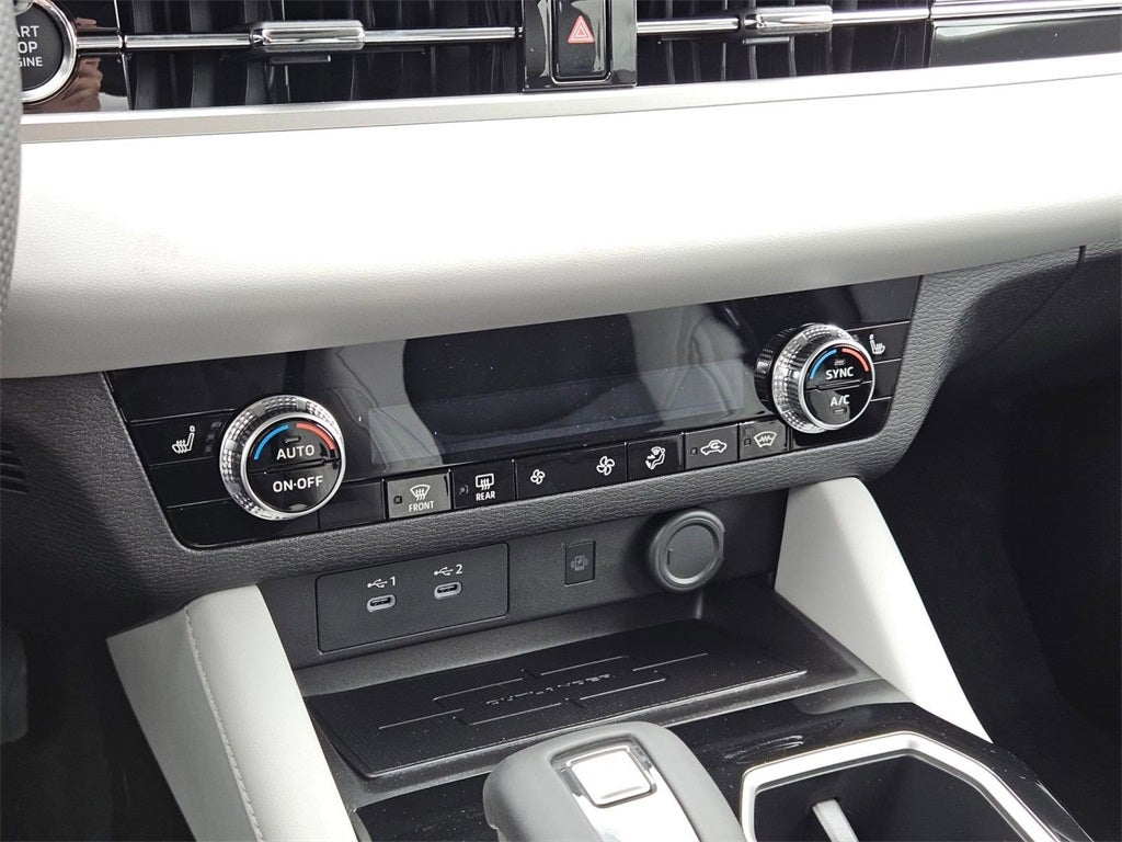 2025 Mitsubishi Outlander SE