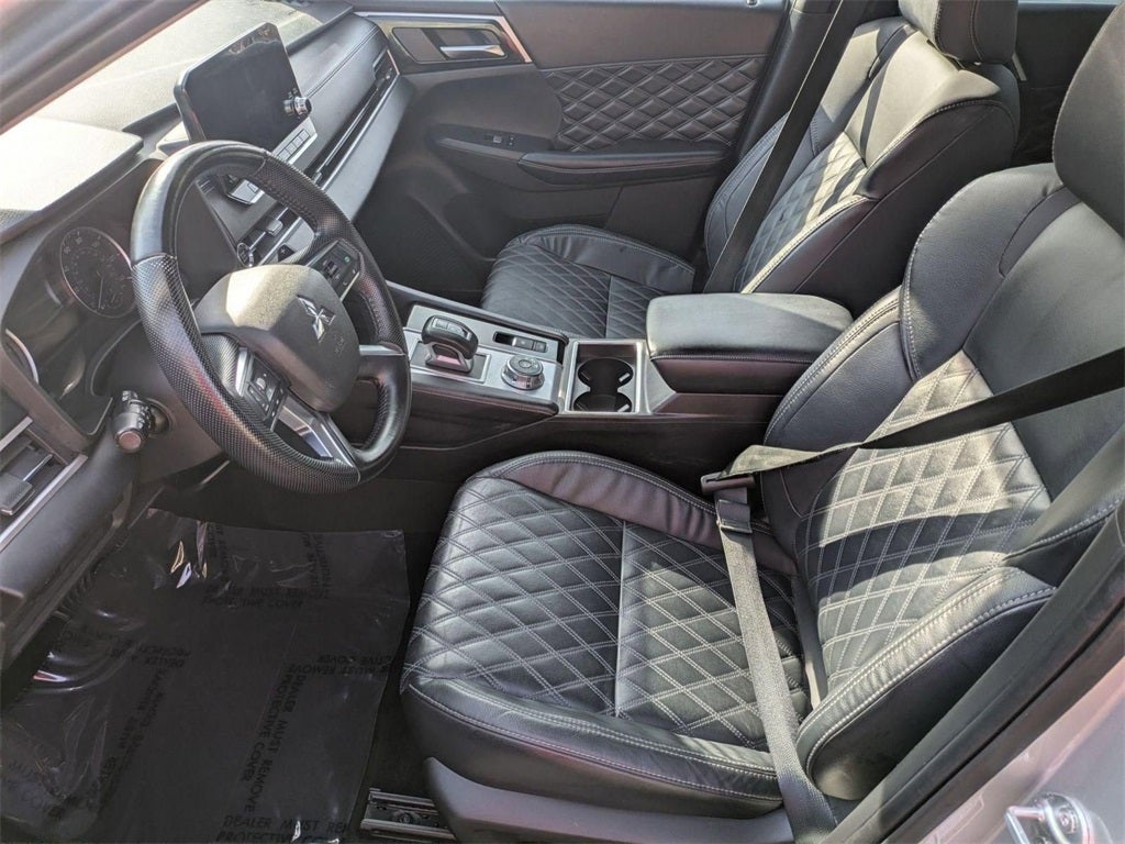 2022 Mitsubishi Outlander SEL