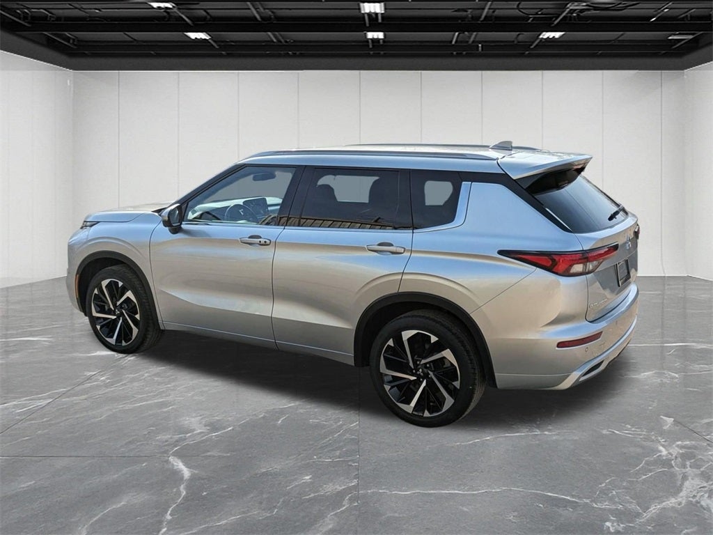 2022 Mitsubishi Outlander SEL