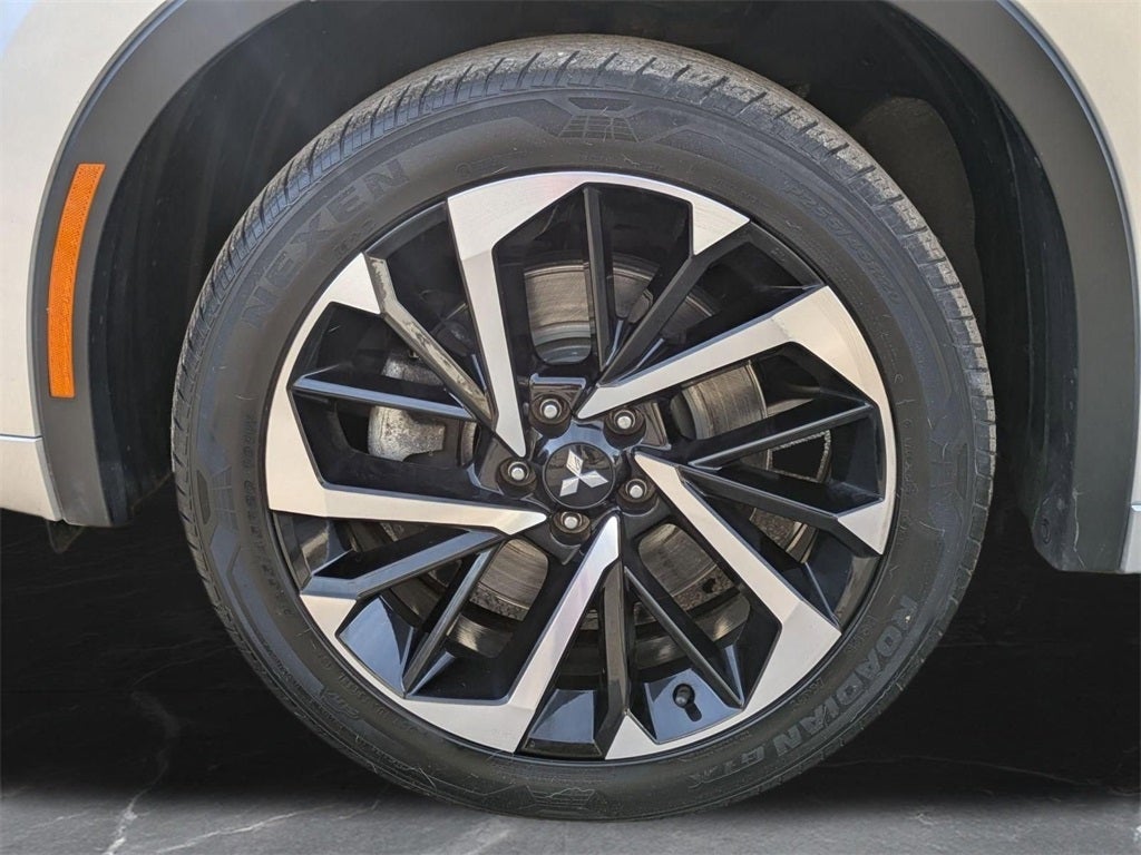 2022 Mitsubishi Outlander SEL