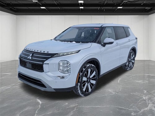 2026 Mitsubishi Outlander SE