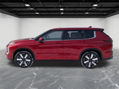 2026 Mitsubishi Outlander SE