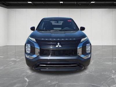 2026 Mitsubishi Outlander LE