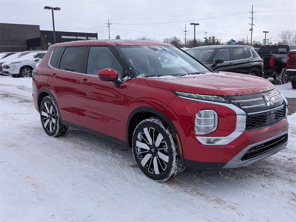 2026 Mitsubishi Outlander SE