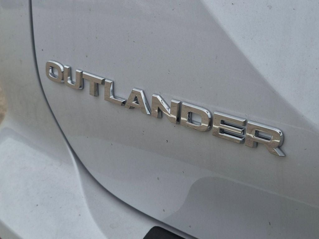 2026 Mitsubishi Outlander Trail Edition