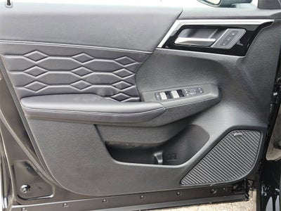 2025 Mitsubishi Outlander SEL