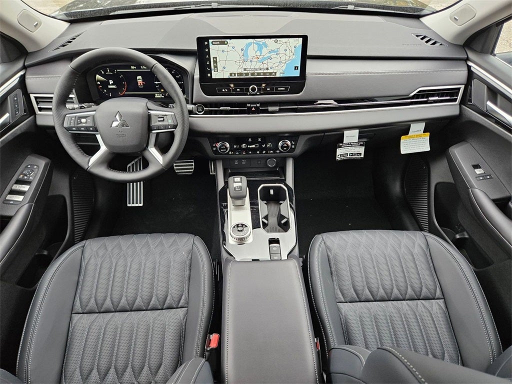 2025 Mitsubishi Outlander SEL