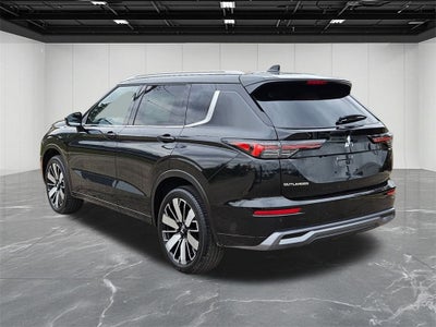 2025 Mitsubishi Outlander SEL