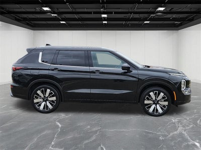 2025 Mitsubishi Outlander SEL