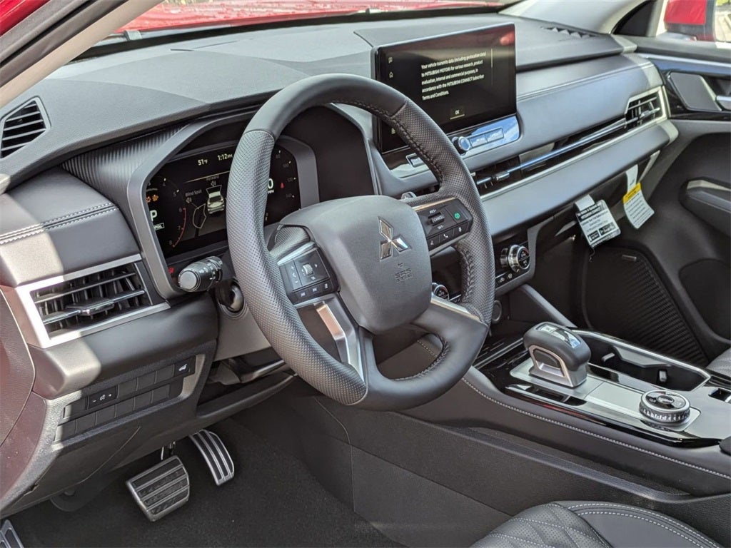 2025 Mitsubishi Outlander SEL