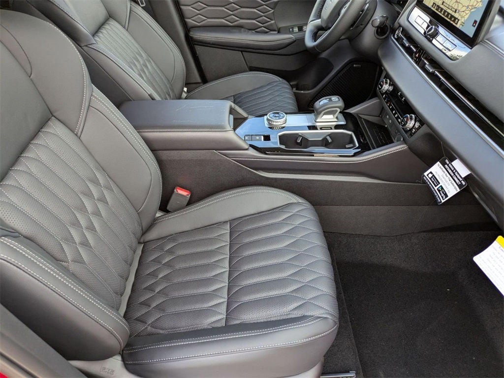 2025 Mitsubishi Outlander SEL