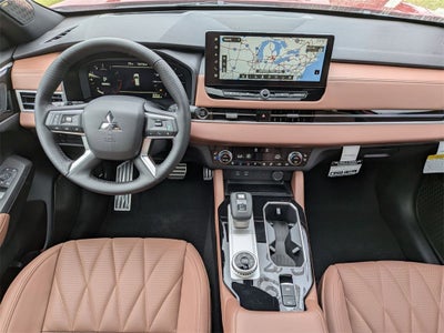 2025 Mitsubishi Outlander SEL