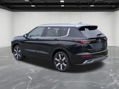 2025 Mitsubishi Outlander SEL