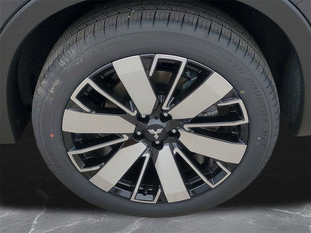 2025 Mitsubishi Outlander SEL