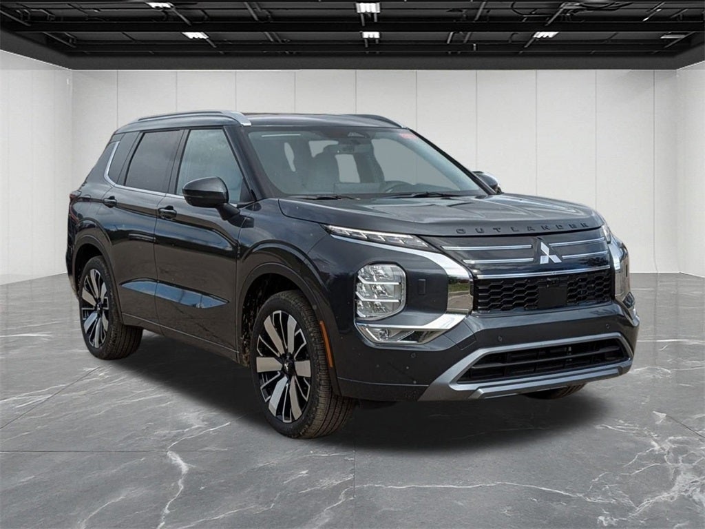 2025 Mitsubishi Outlander SEL