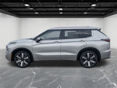 2026 Mitsubishi Outlander SEL