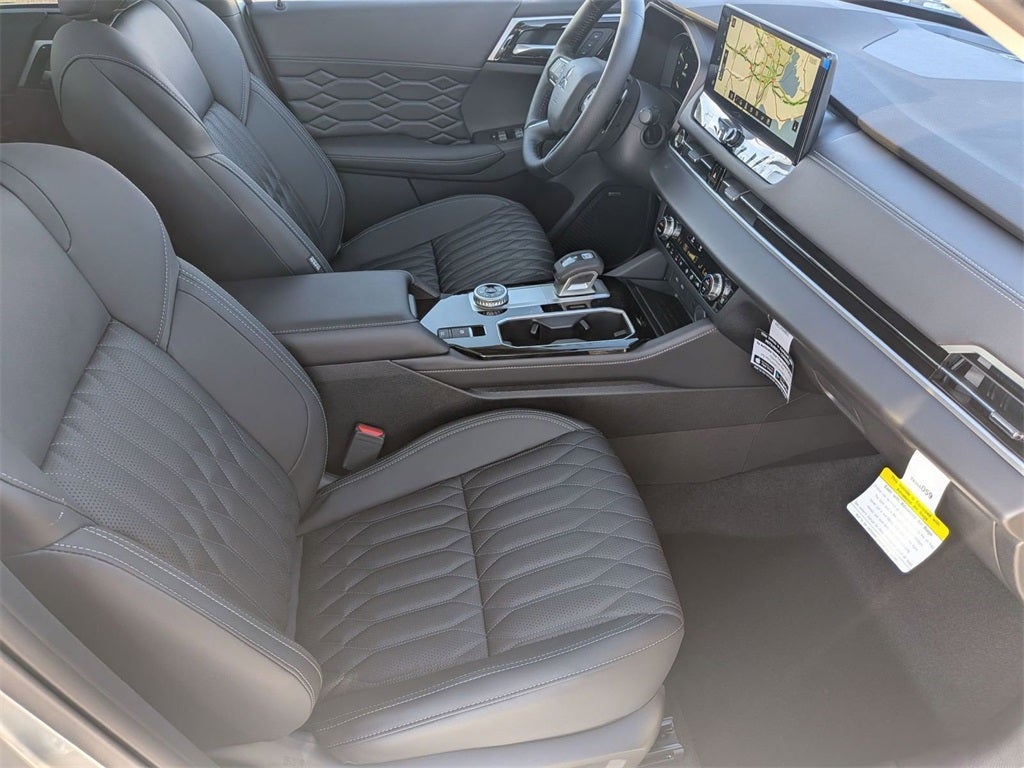 2026 Mitsubishi Outlander SEL