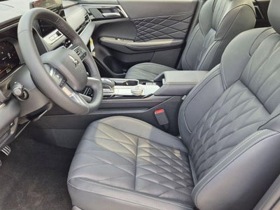 2026 Mitsubishi Outlander Black Edition