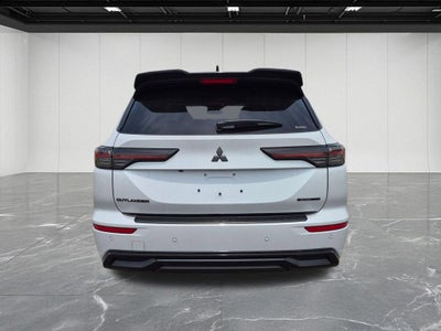 2026 Mitsubishi Outlander Black Edition