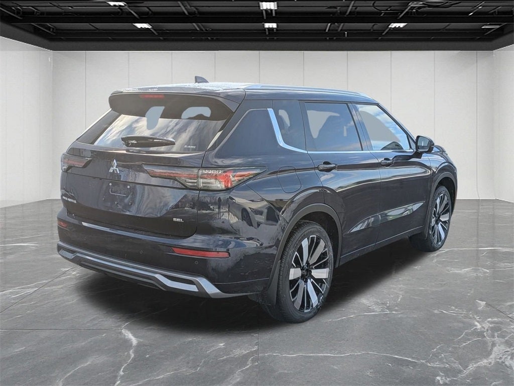 2026 Mitsubishi Outlander SEL