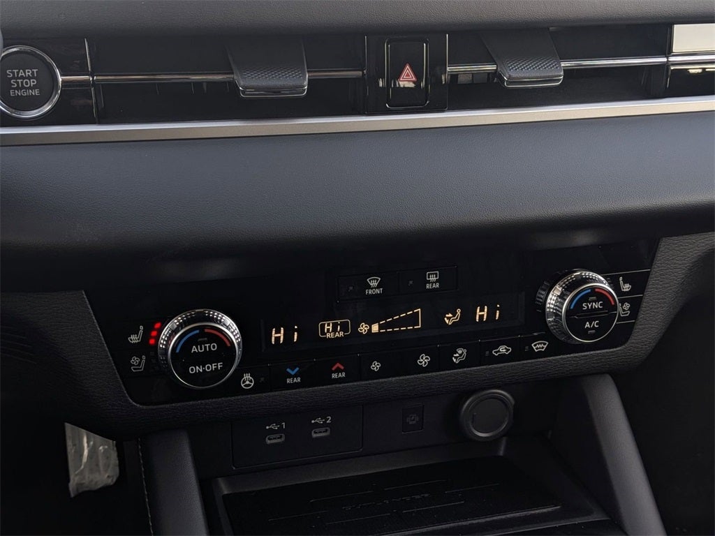 2026 Mitsubishi Outlander SEL