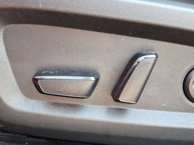 2023 Mitsubishi Outlander PHEV SE