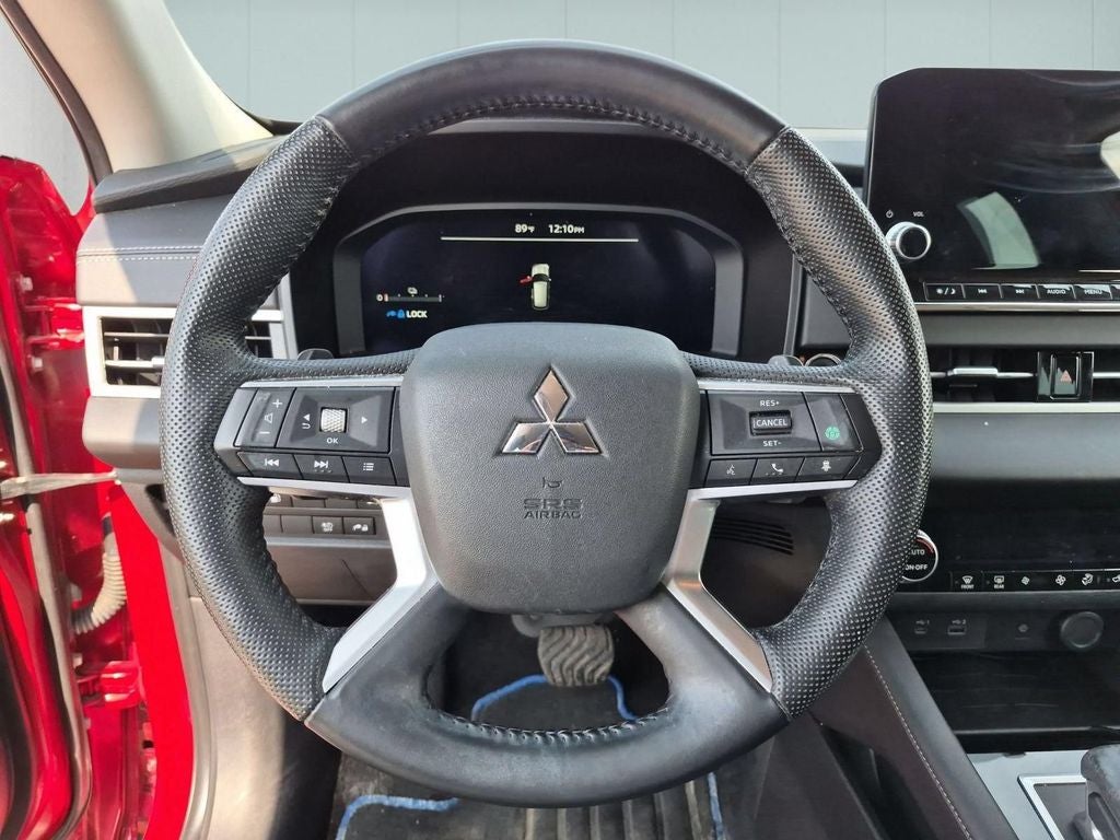 2023 Mitsubishi Outlander PHEV SE