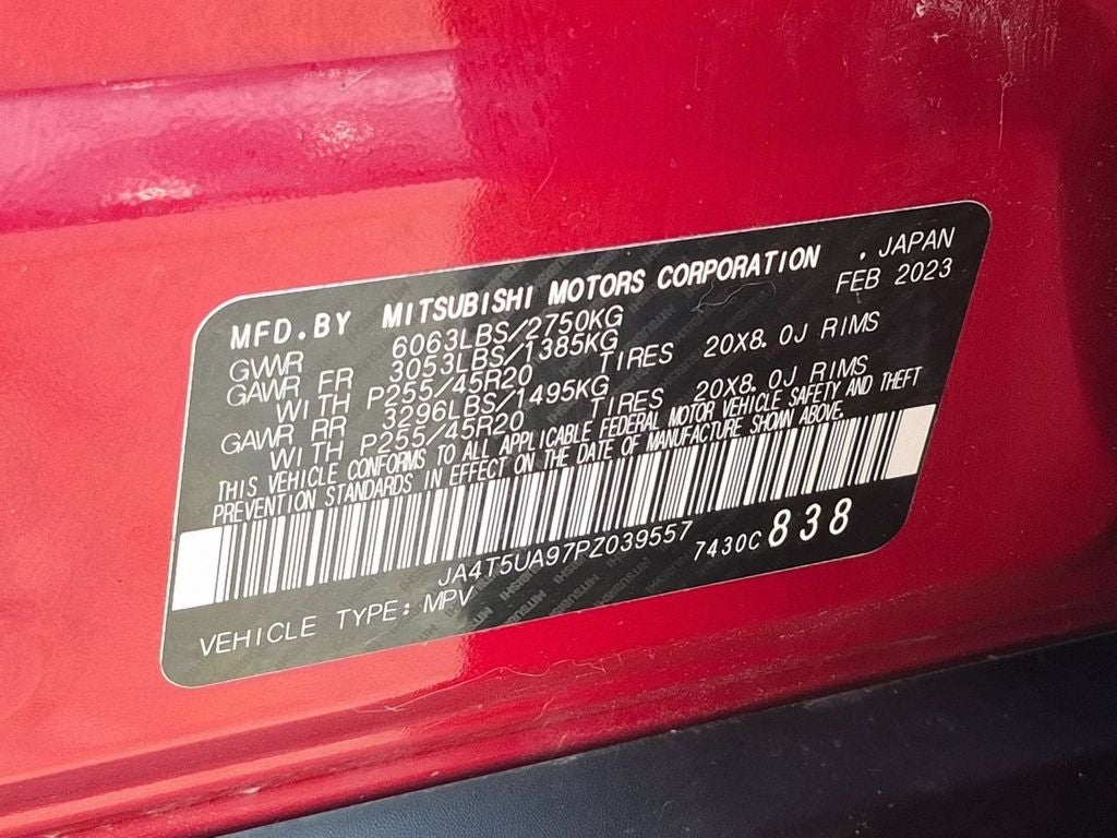 2023 Mitsubishi Outlander PHEV SE