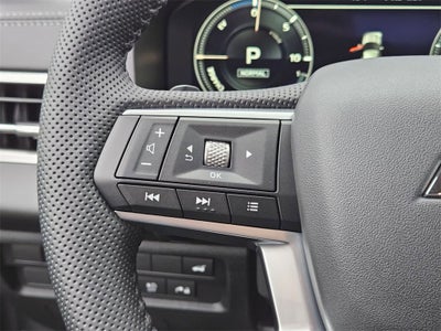 2025 Mitsubishi Outlander PHEV SE