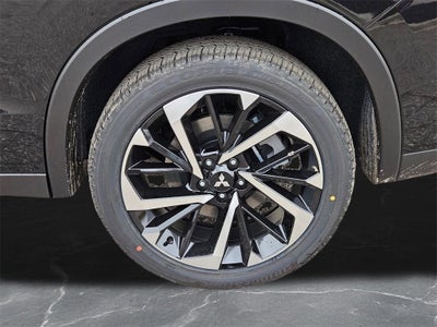 2025 Mitsubishi Outlander PHEV SE