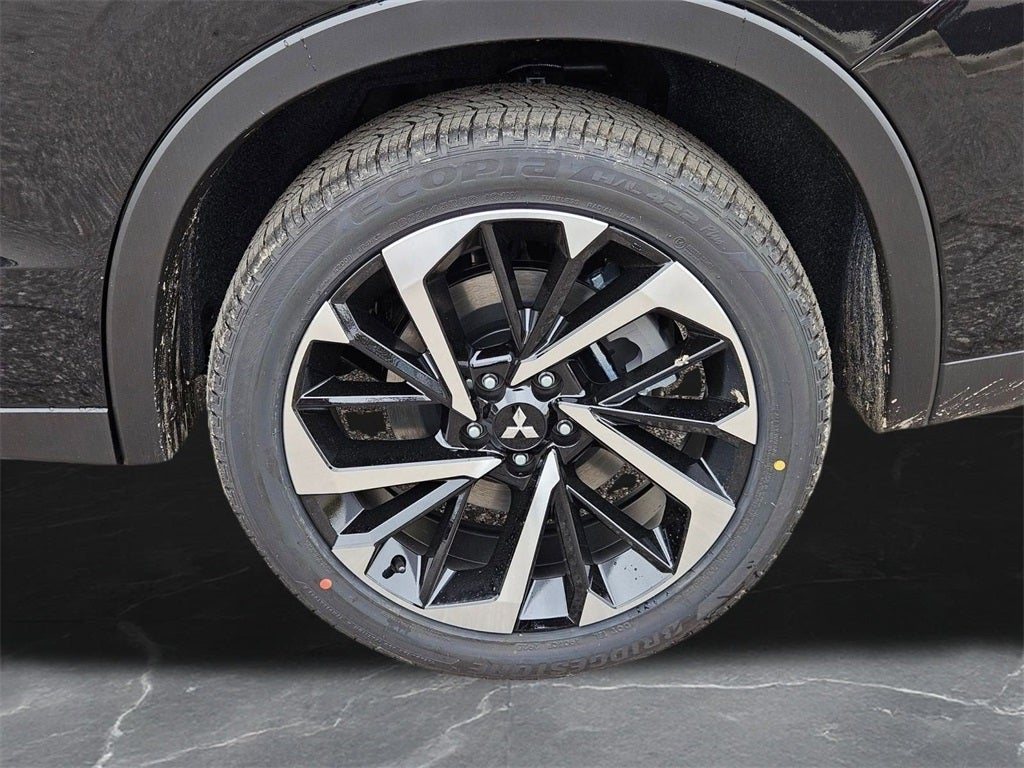 2025 Mitsubishi Outlander PHEV SE