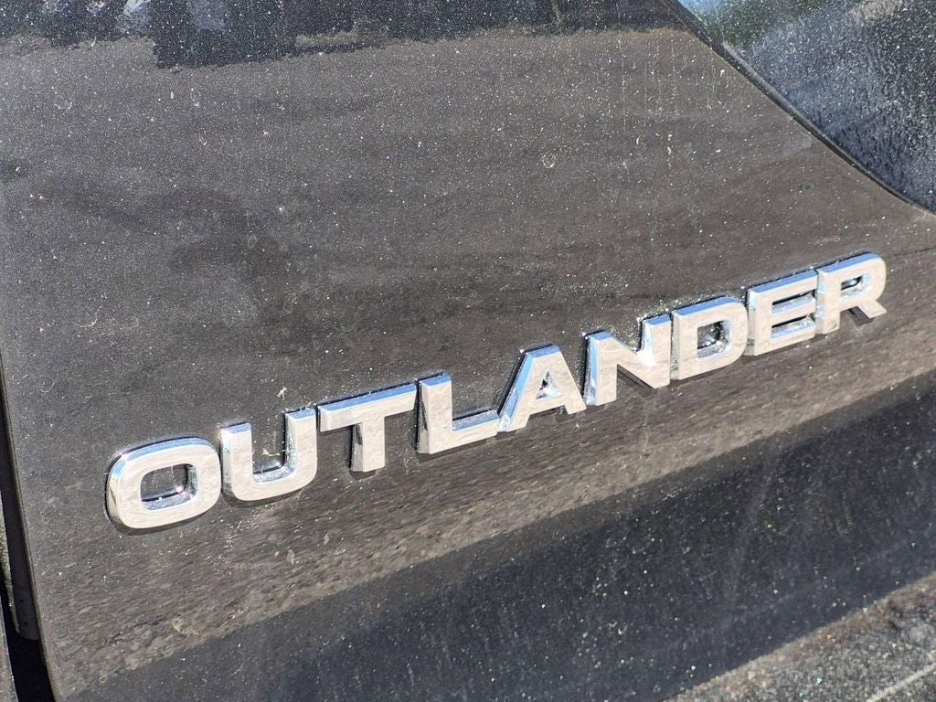 2026 Mitsubishi Outlander PHEV SE